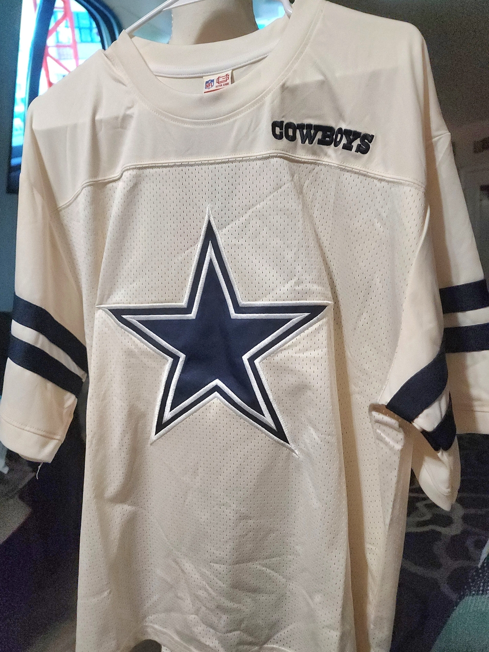 NFL Dallas Cowboys Men's Cream and Navy Star Jersey Sz Med NWT